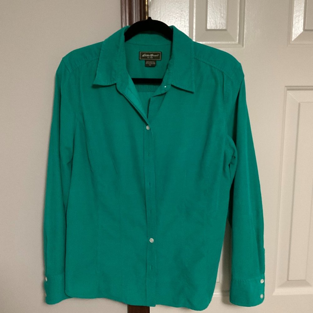 Eddie Bauer green cordoury shirt